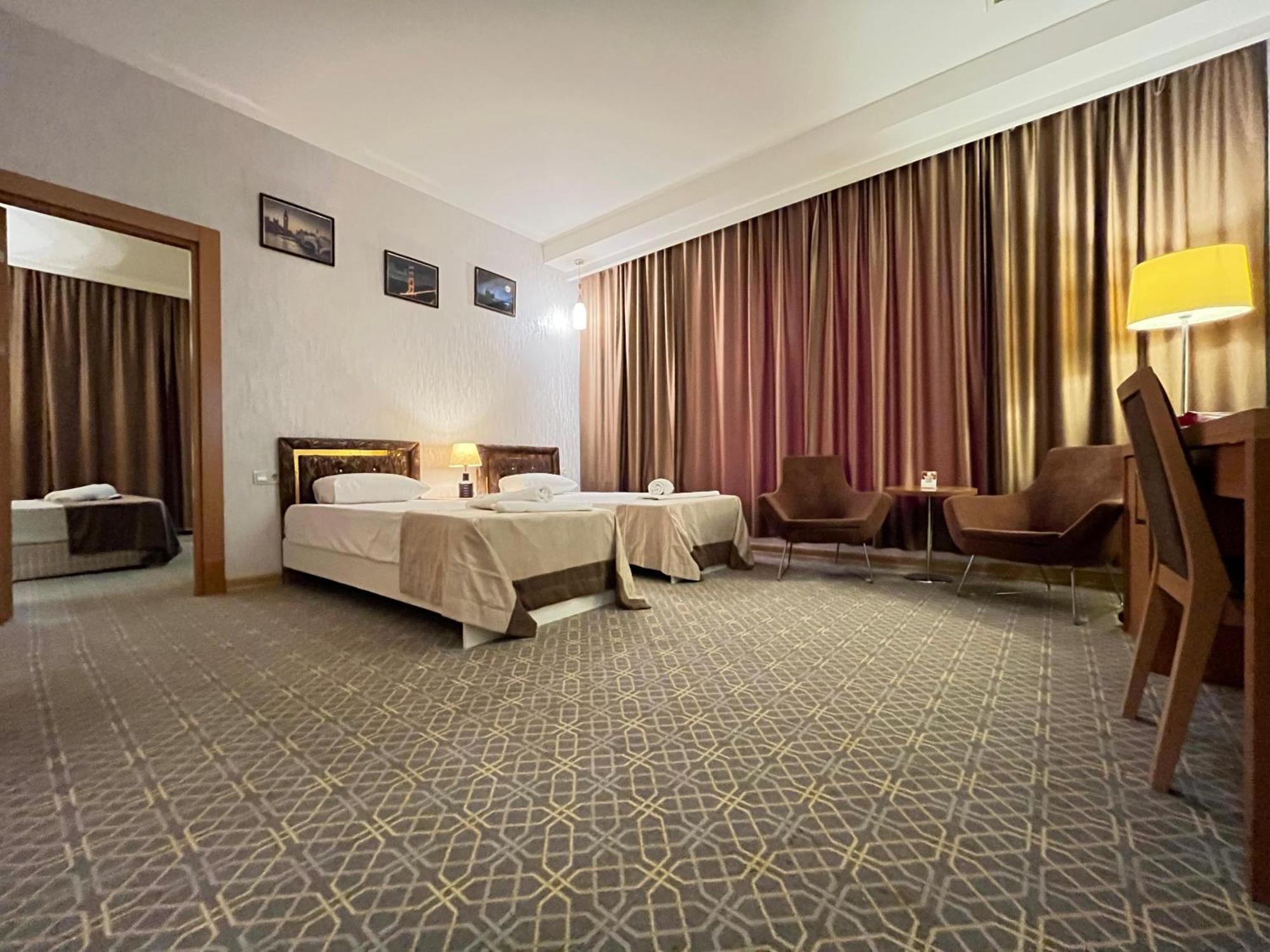 Gm City Hotel Baku Room photo