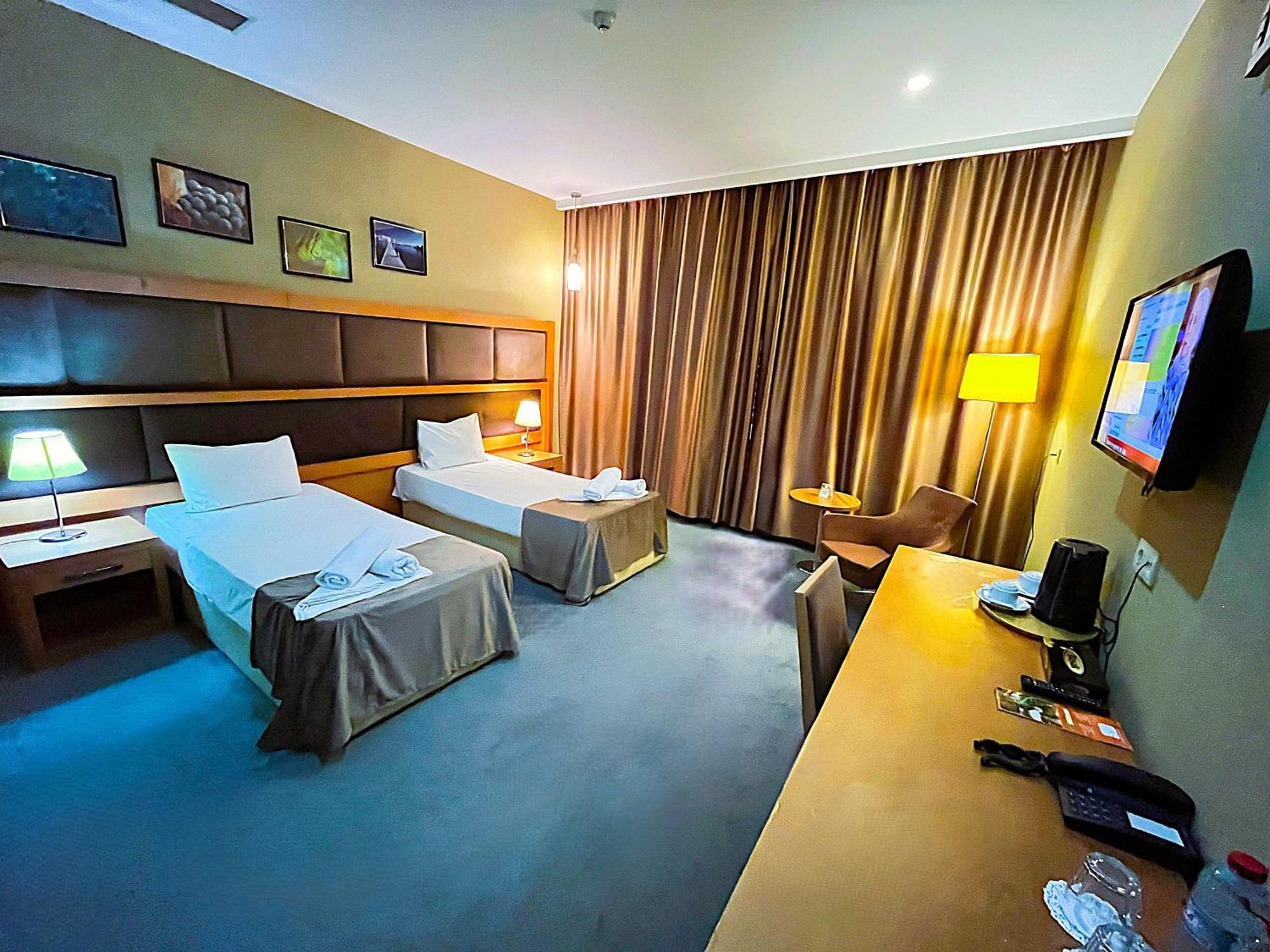 Gm City Hotel Baku Room photo